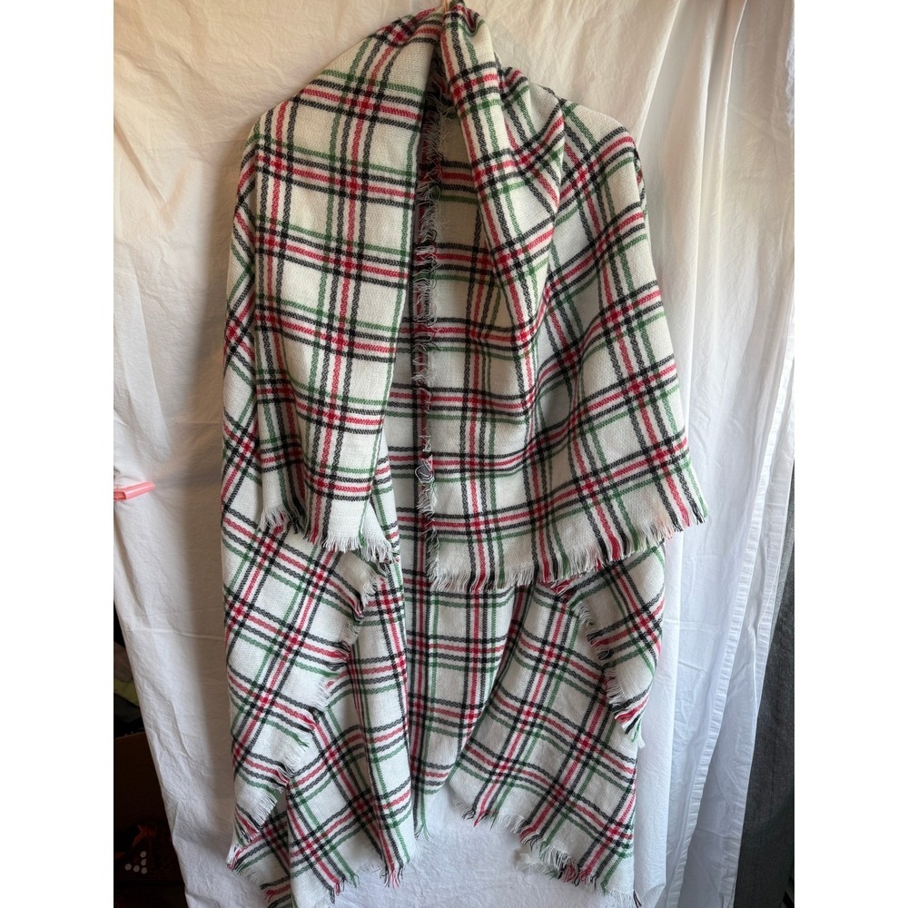 Unbranded Plaid Blanket Scarf White Red Green Black Fringe Wrap Shawl OSFM